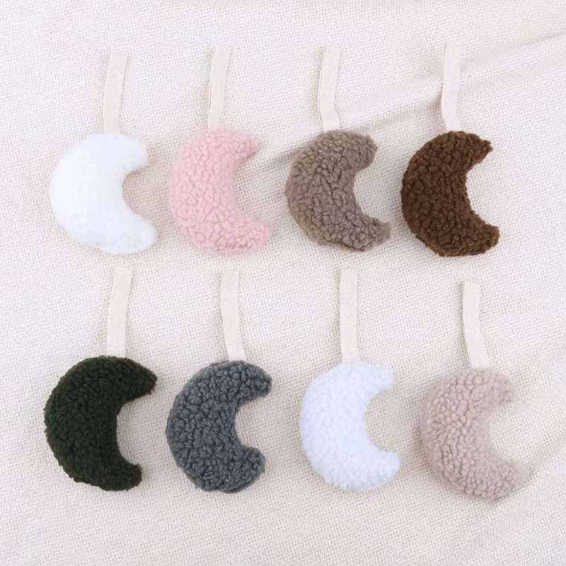 Cadena de chupete con peluche lunar 3D – Sujetachupetes de algodón esponjoso - imagen 5