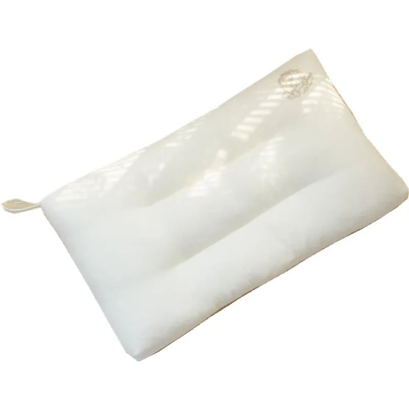 Almohada infantil de algodón orgánico con bordado floral - imagen 5