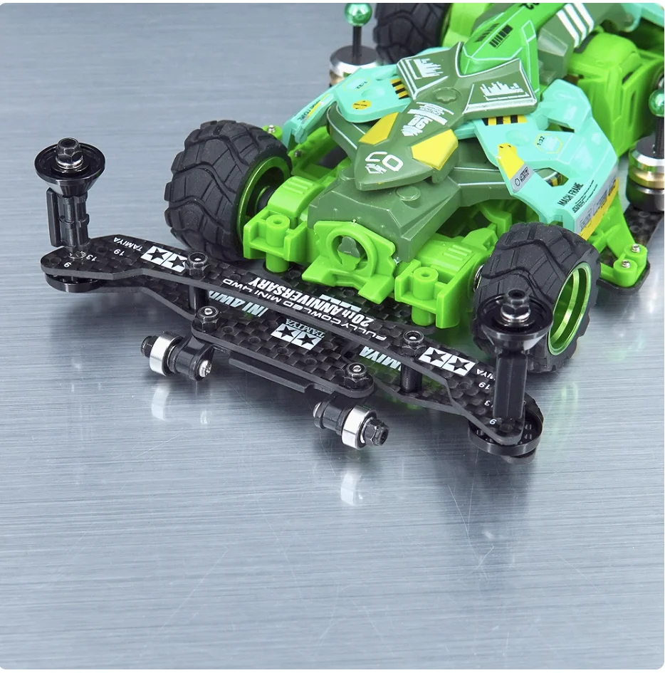 Coche de carreras Mini 4WD con doble trasero de carbono y rodamientos - imagen 5