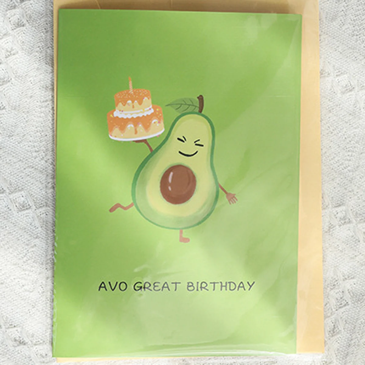 Tarjeta cumpleaños niños – Diseño 3D aguacate para fiestas - imagen 5