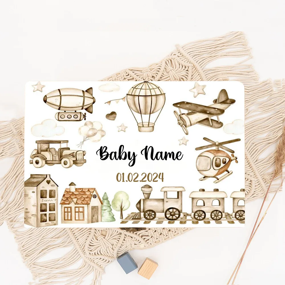 Detalle del estampado personalizado con motivos infantiles