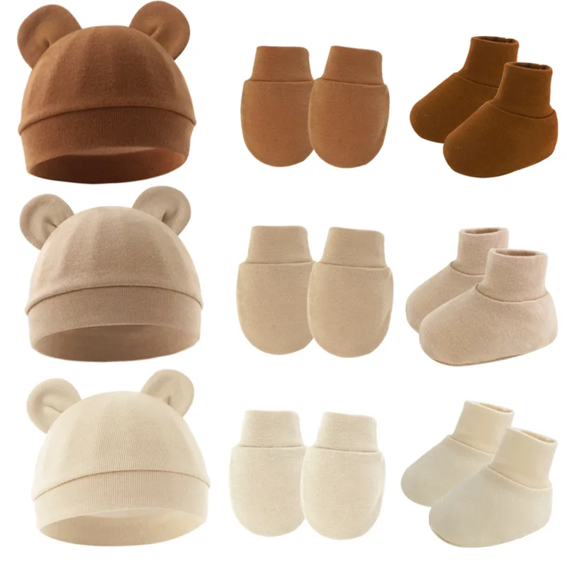 Pack recién nacido: gorro, manoplas y calcetines de algodón