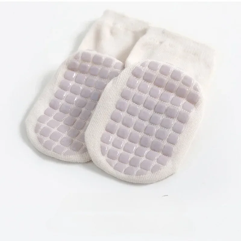 Calcetines antideslizantes para primer andador de bebé con animales - imagen 3