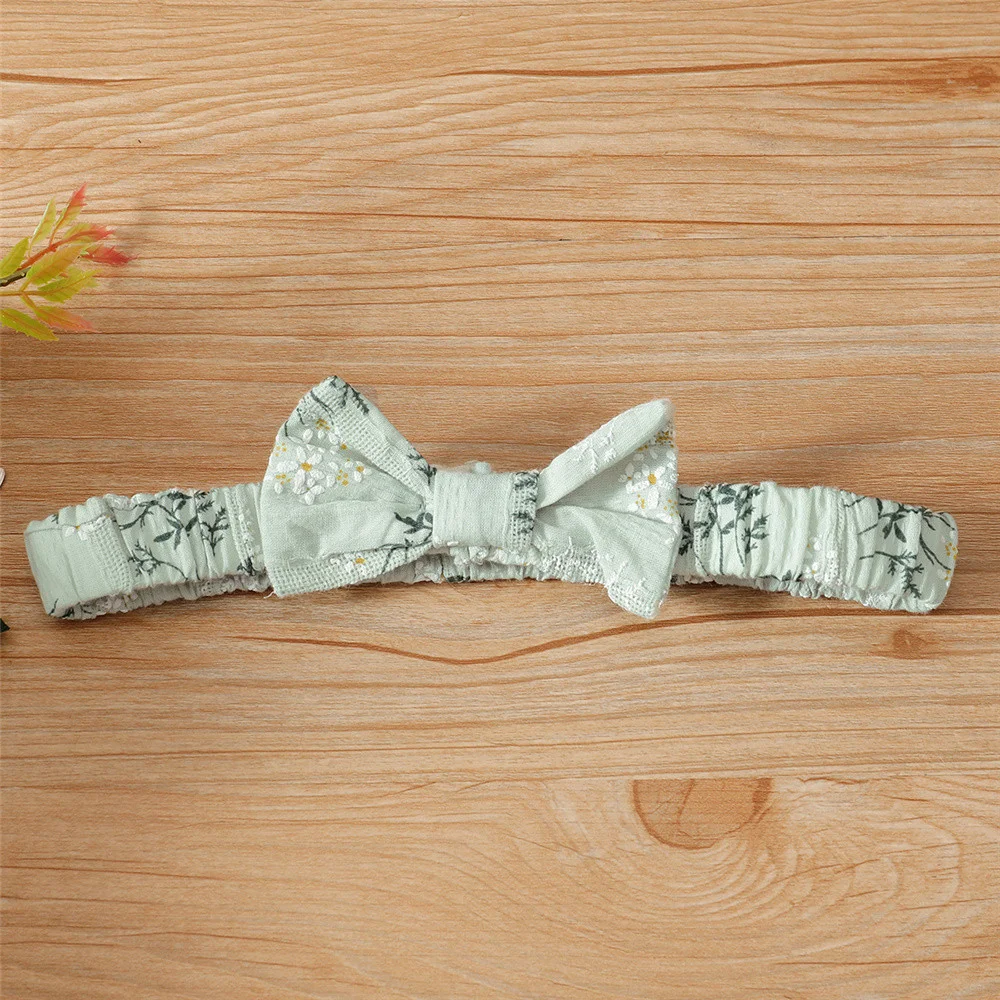 Conjunto de bebé de mono con volantes florales y diadema lazo - imagen 5