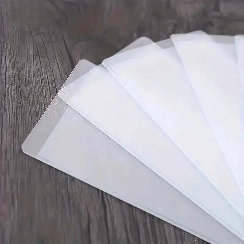 Fundas protectoras transparentes para tarjetas de crédito impermeables - imagen 4