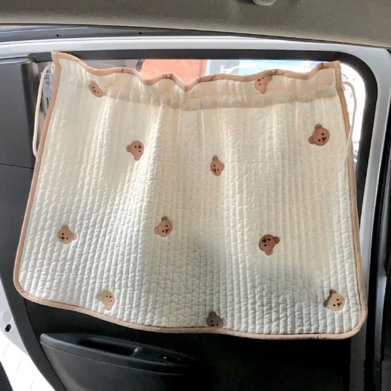 Weibull – Canastita de bebé recién nacido en algodón suave