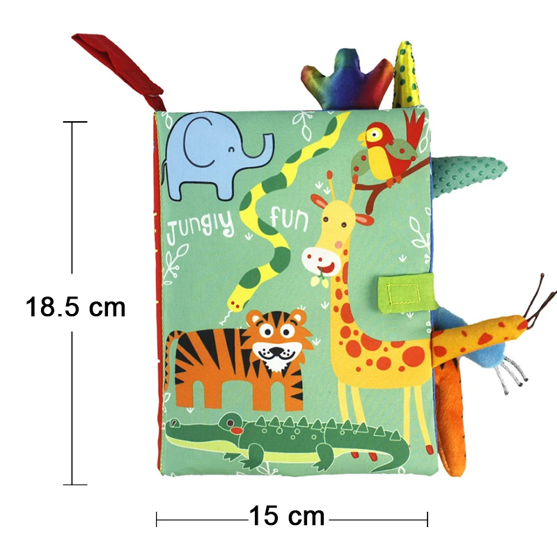 Detalle de los colgantes de animales con texturas variadas