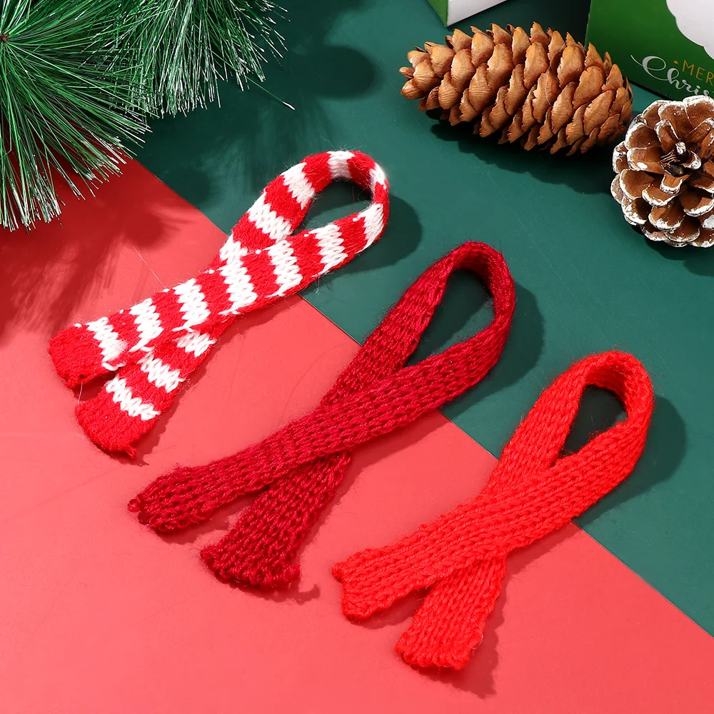 Gorro navideño de lana artesanal para muñecas