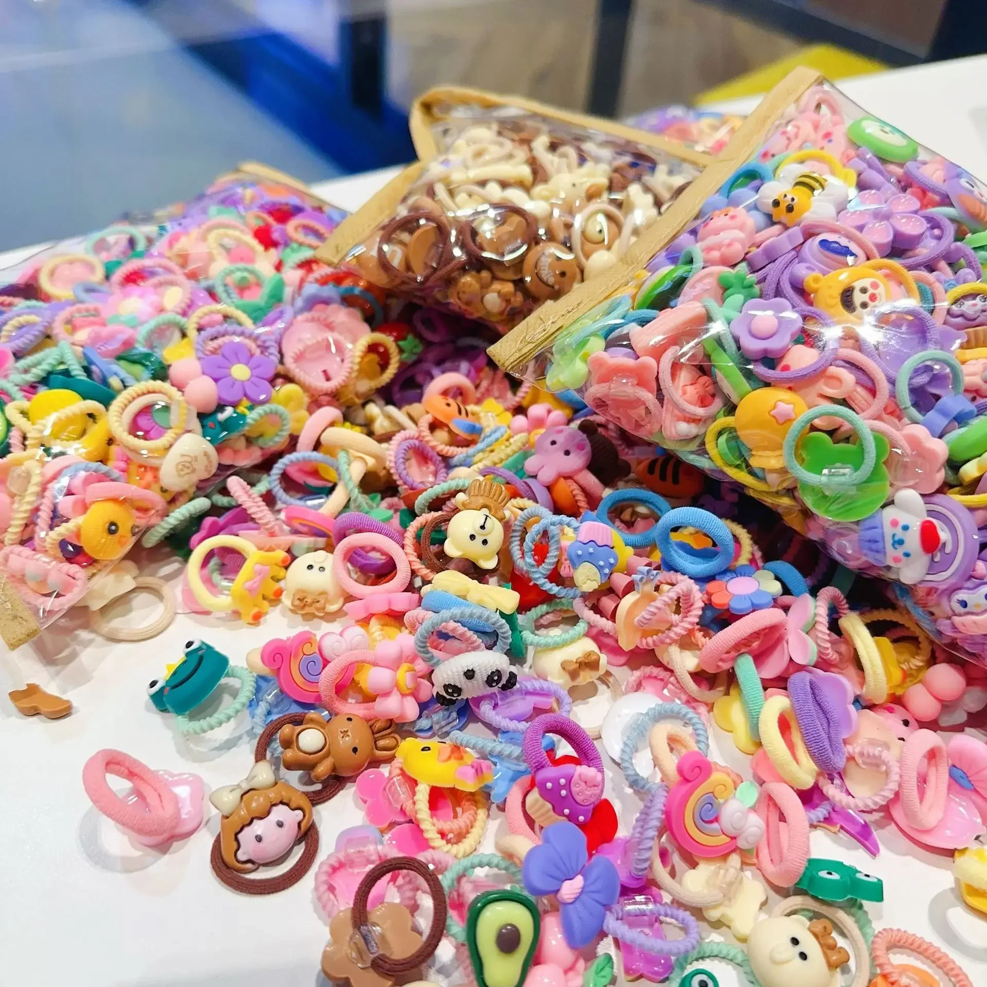 Lazos elásticos para el pelo de niña – Diseño infantil divertido - imagen 3