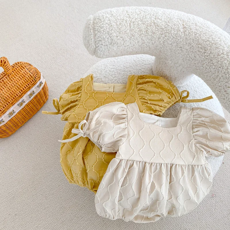 Mono de verano para bebé con manga abombada - imagen 3