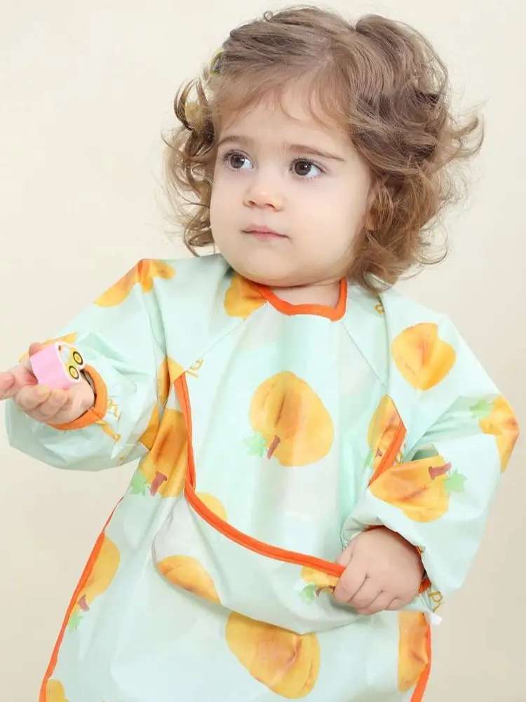 Babero impermeable con diseño divertido