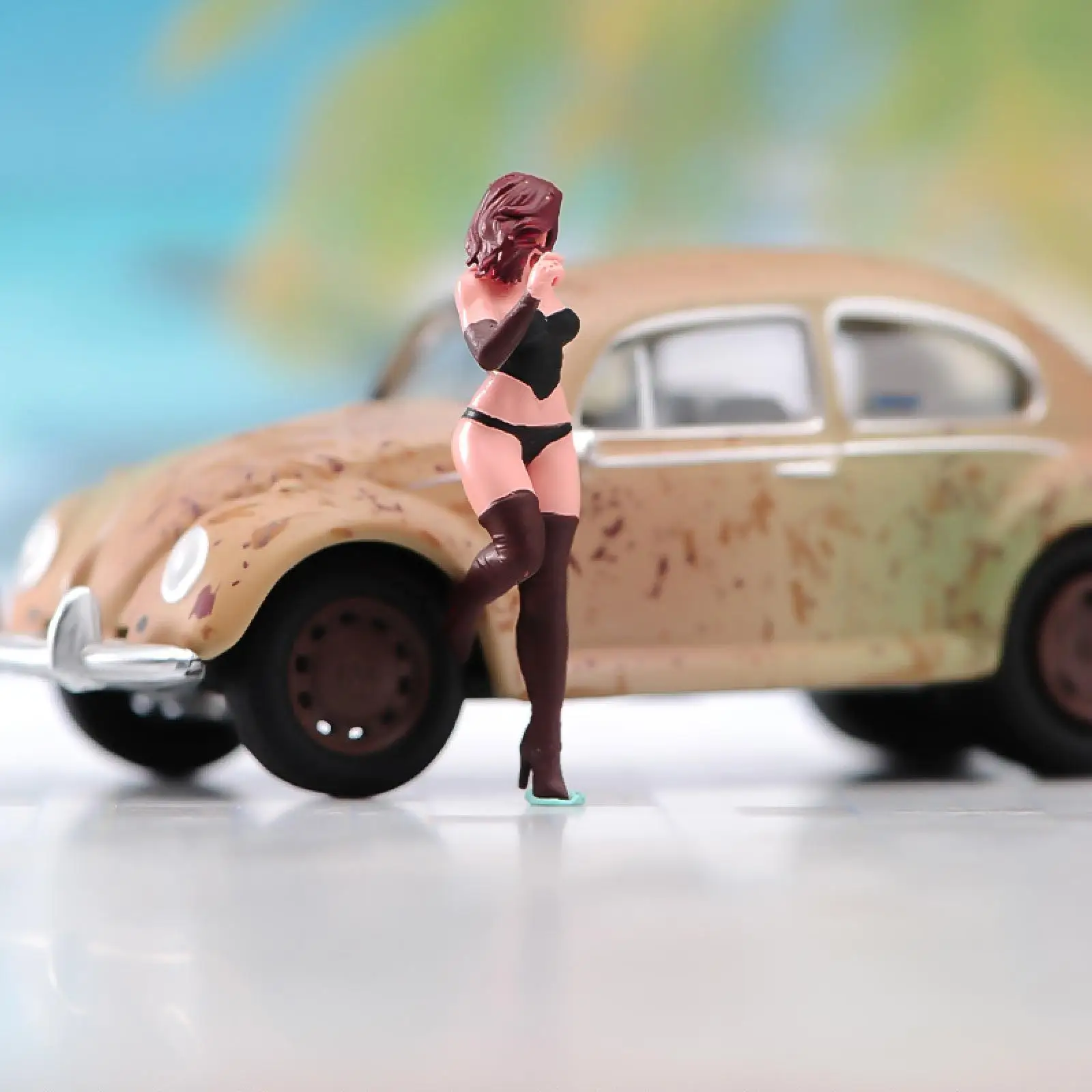 Figura bailarina de juguete con tacón alto para miniaturas - imagen 3