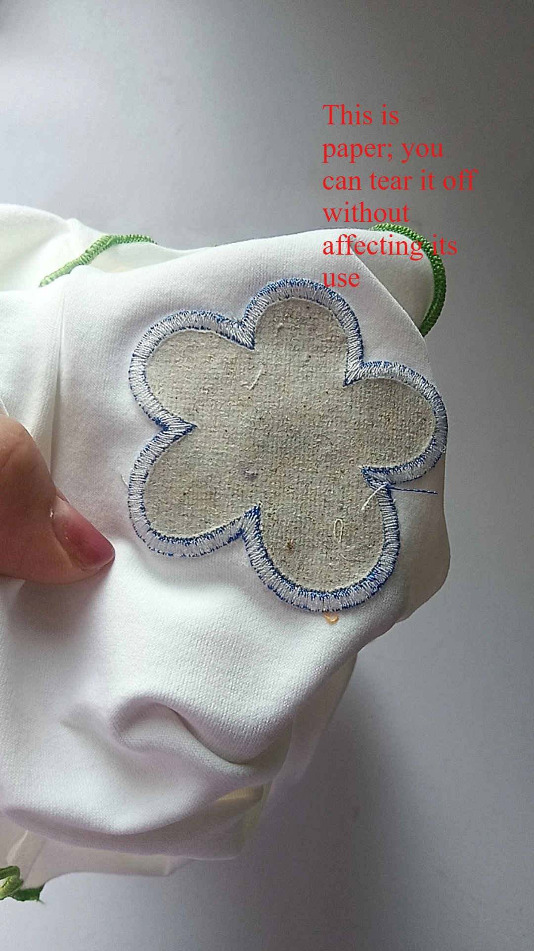 Detalle del tejido del pijama infantil