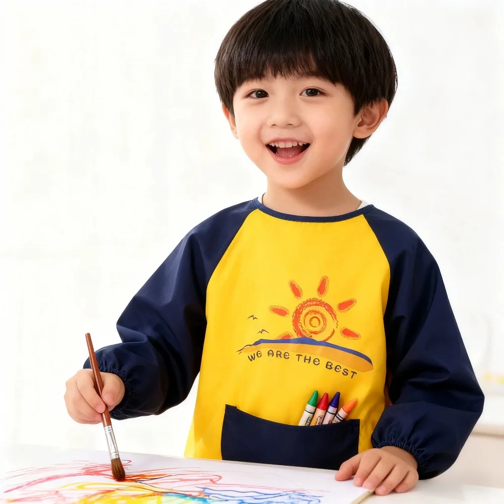 Baberos impermeables de manga larga reversibles para niños y niñas - imagen 5