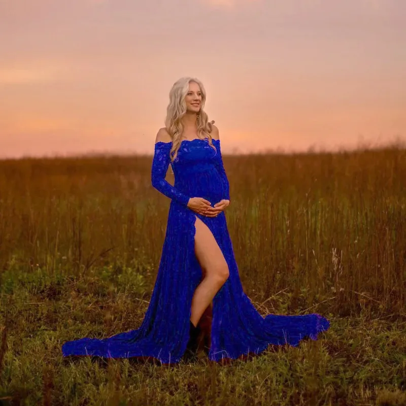 Vestido de maternidad para sesiones de fotos con estilo clásico