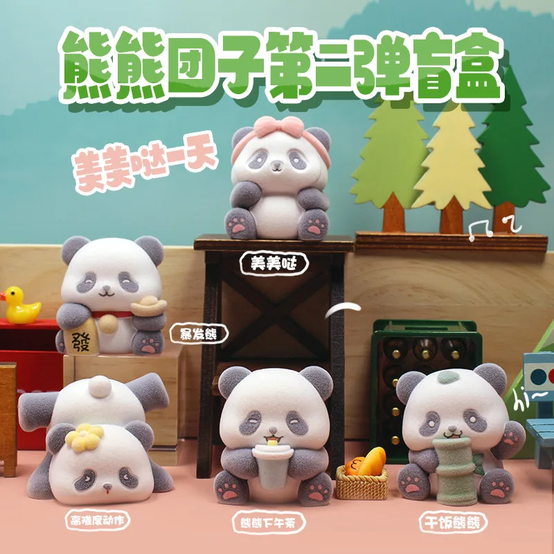 Figura Panda Kawaii bambú