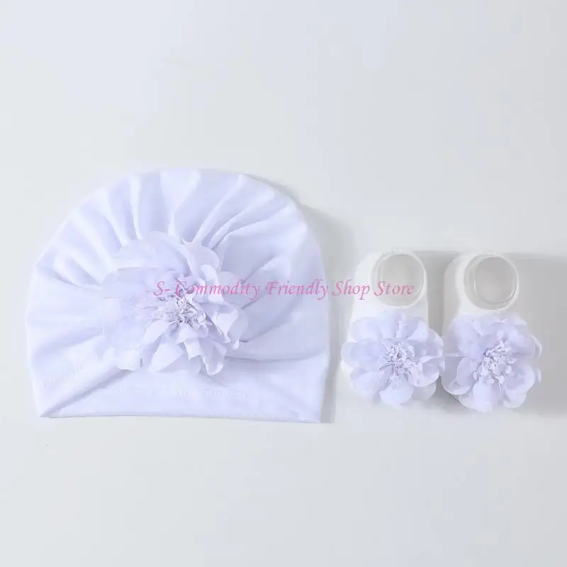 Gorro turbante y calcetines para bebé