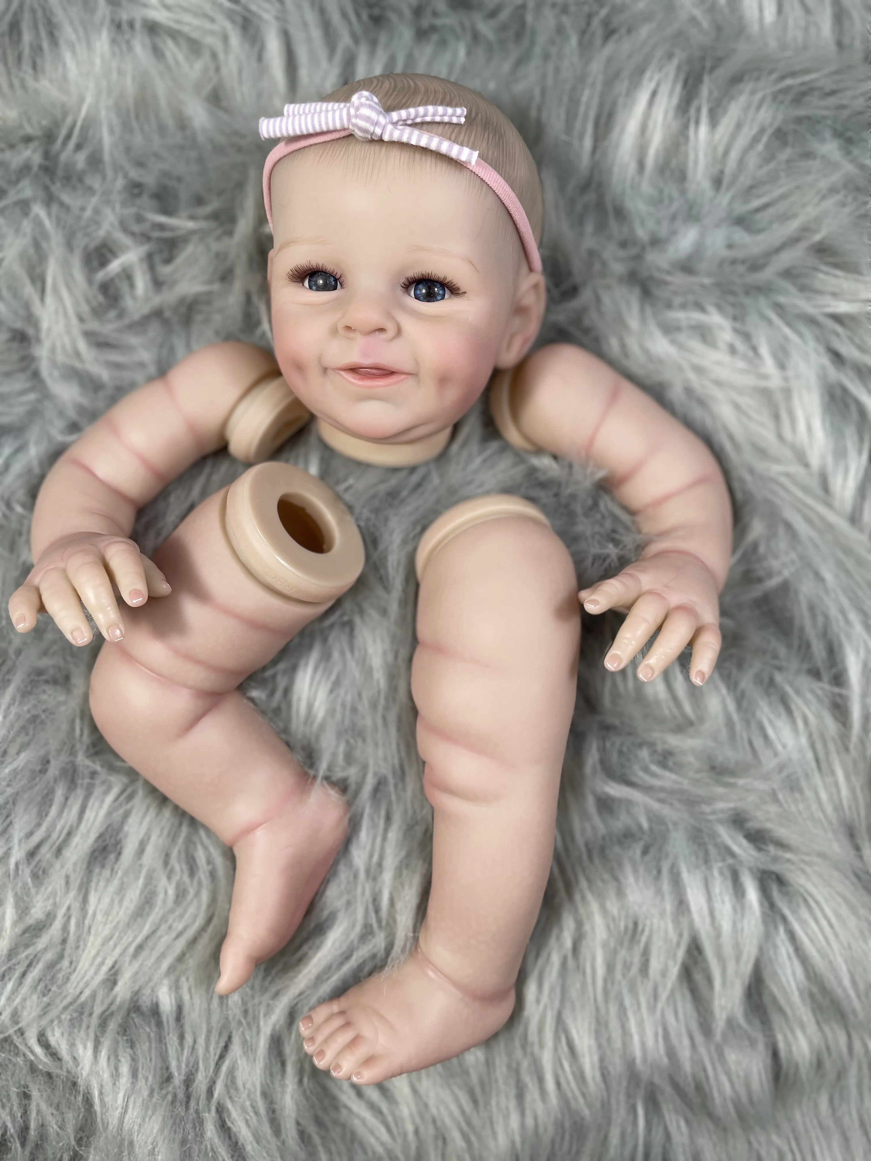 Componentes del kit de muñeca