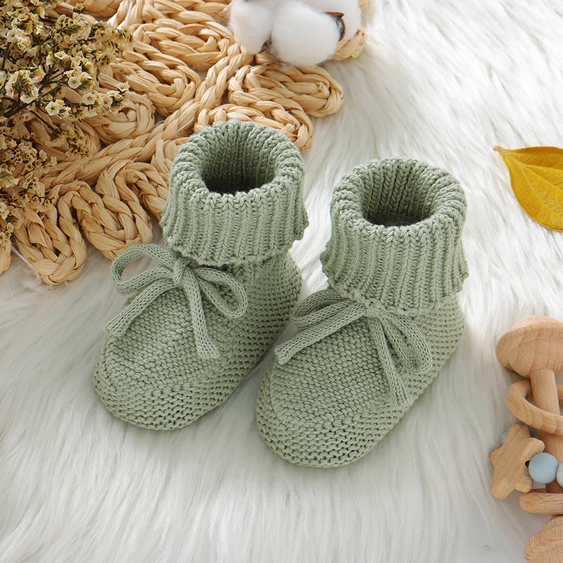 Zapatitos de algodón para bebé recién nacido – Cómodos para casa (0-18 meses) - imagen 2