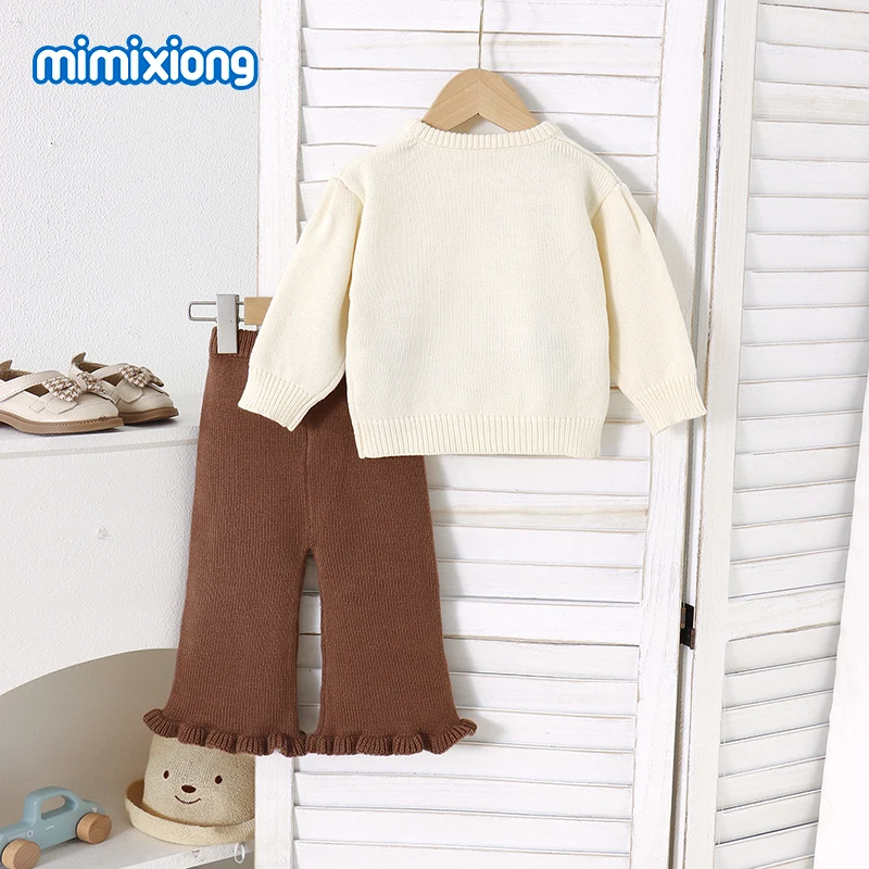 Conjunto de otoño para niña: suéter de punto con lazo y pantalón - imagen 4
