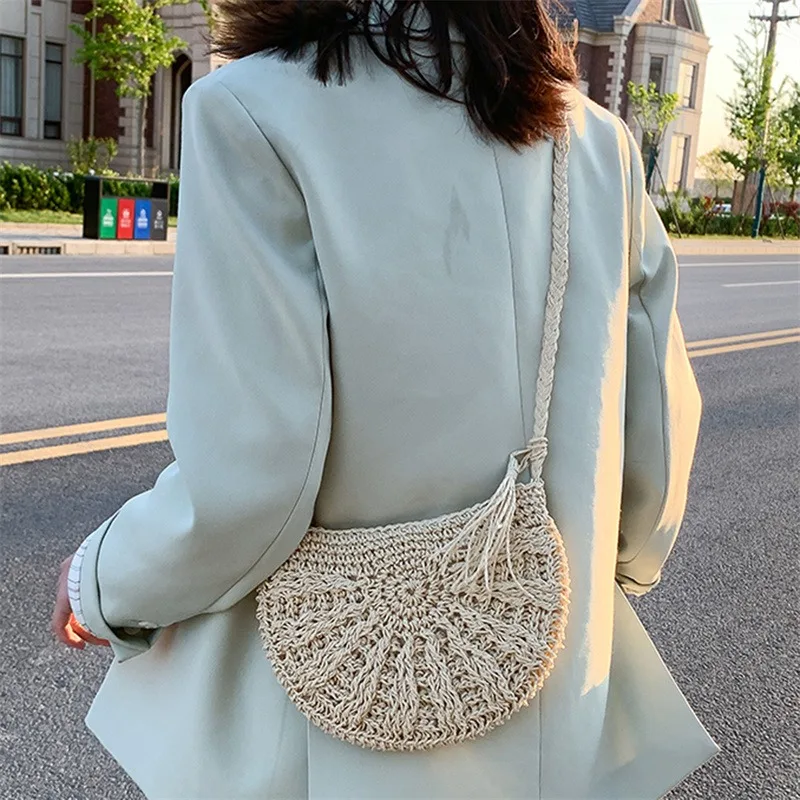 Bolso bandolera de paja semicircular ratán tejido a mano para playa - imagen 5