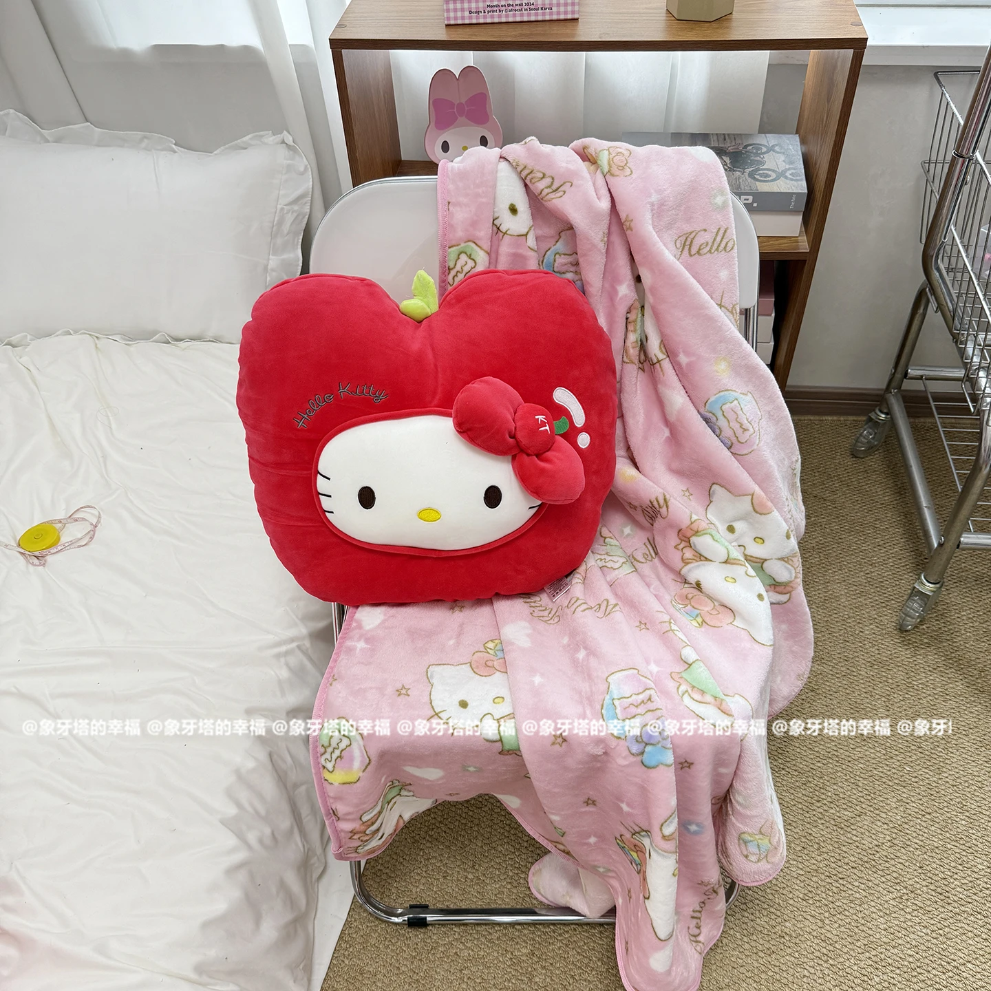 Sanrio Hello Kitty cojín reposacabezas para cinturón de seguridad - imagen 5