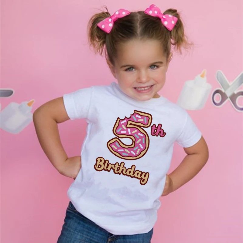 Camiseta cumpleaños niño con donut – Top festivo para niños - imagen 4