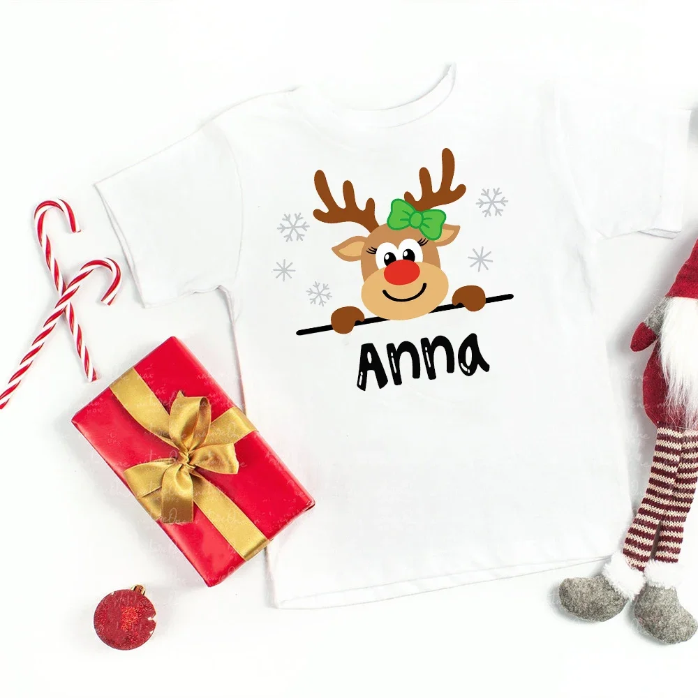 Camiseta de Navidad personalizada con ciervo para niño