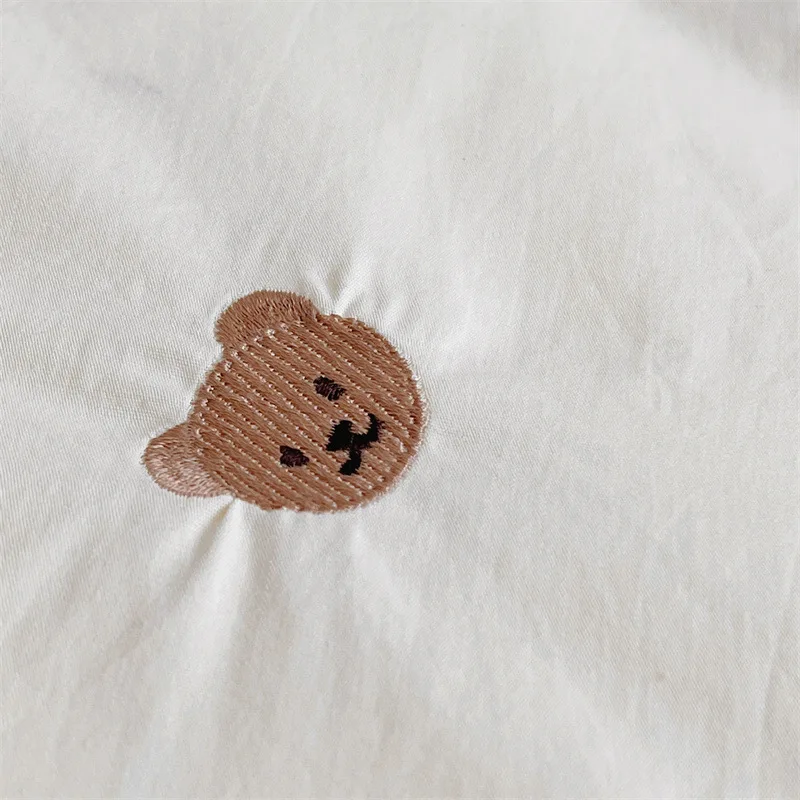 Juego ropa de cuna en algodón con oso bordado para bebé completo - imagen 3