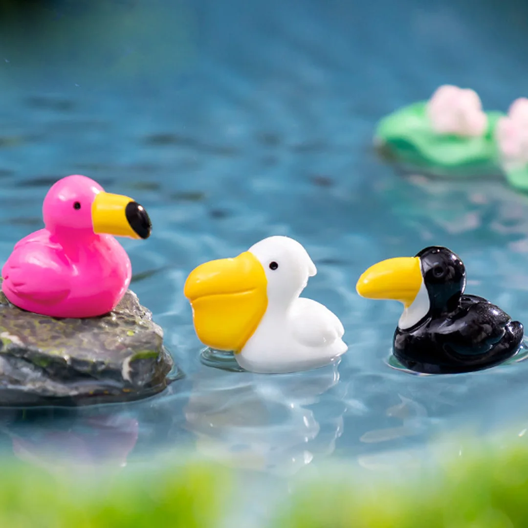 Estatuilla de animales mini para jardín - Flamenco, tucán y pelícano - imagen 2
