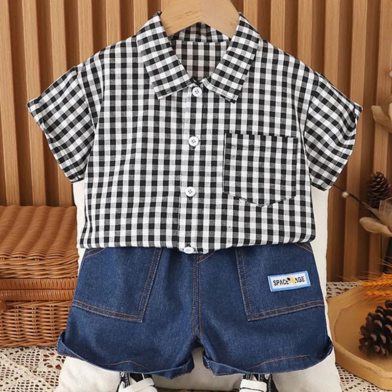 Conjunto bebé verano: top algodón cuadros y pantalón corto mezclilla