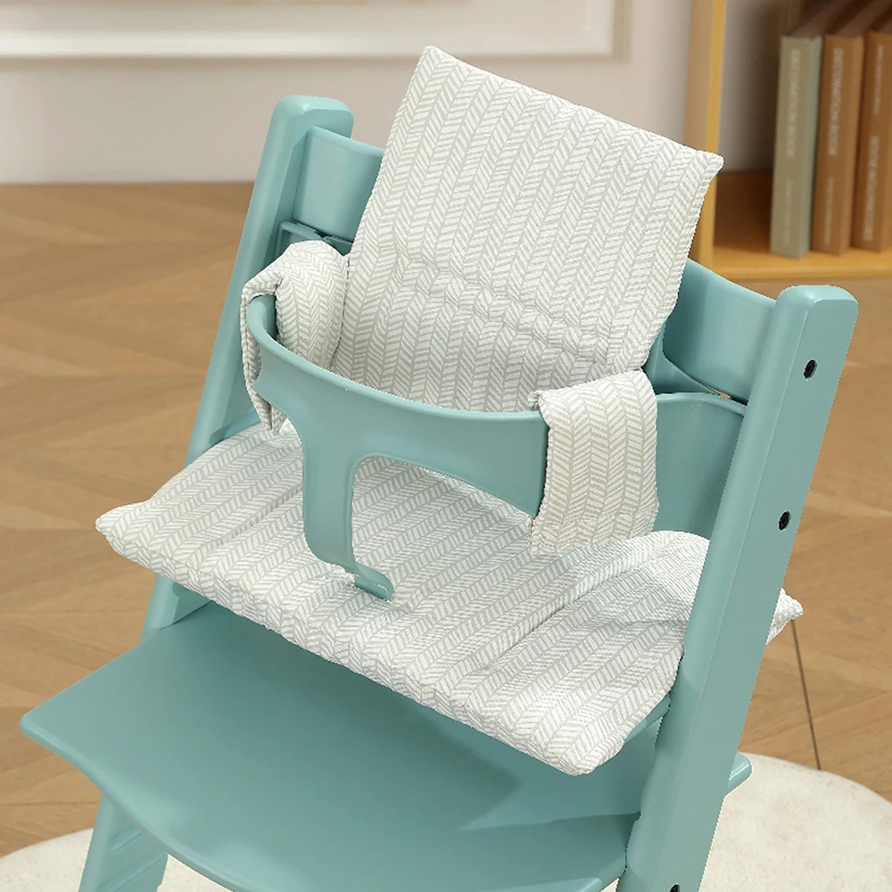 Cojín de asiento para trona Stokke visto desde ángulo superior