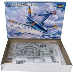 TRUMPETER kit de montaje de avión F-86 Sabre