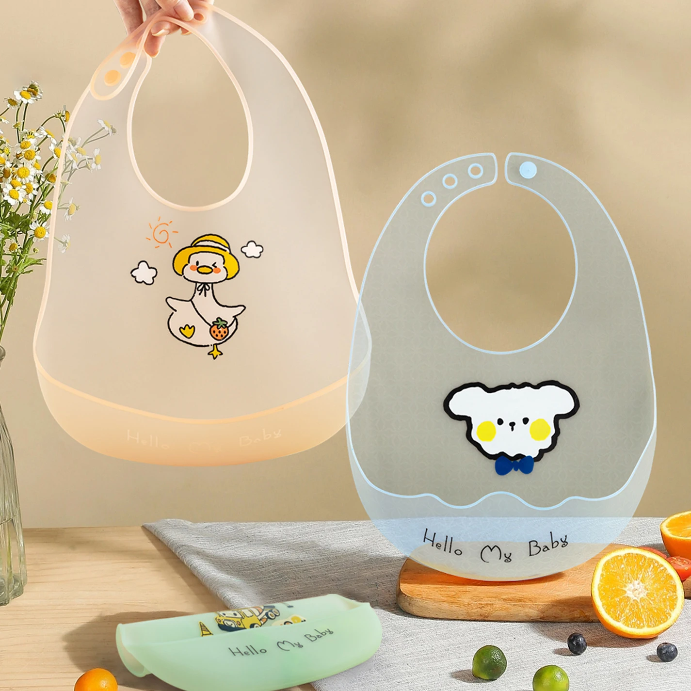 Babero de silicona impermeable para bebé – Cómodo lavable y reutilizable - imagen 2