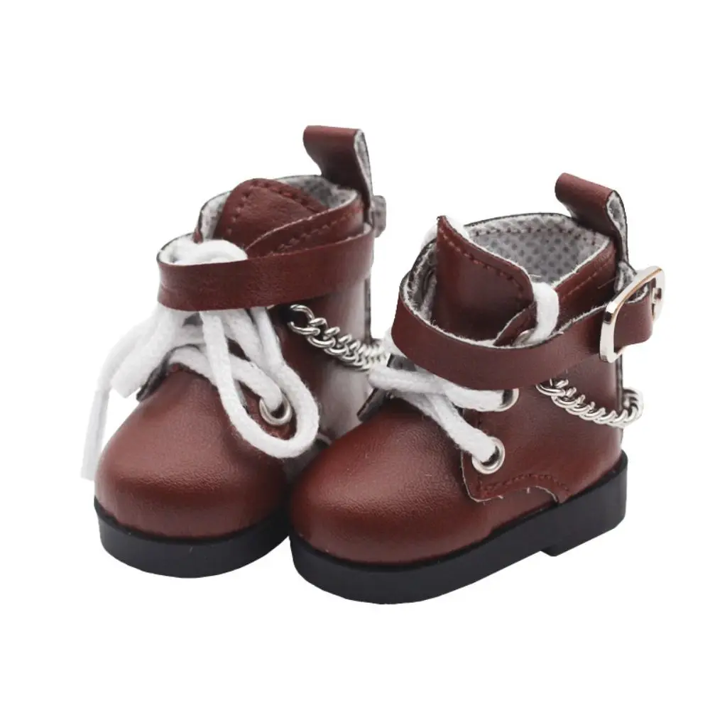 Diseño tipo cordones y suela rígida