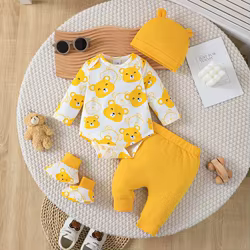 Conjunto oso bebé recién nacido con enterito, gorrito y pantalones