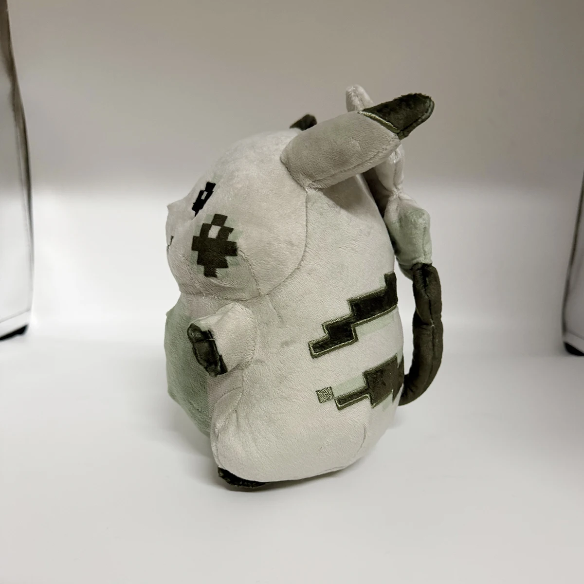 Peluche Pikachu Pokémon estilo pixel, moderno para regalo - imagen 5