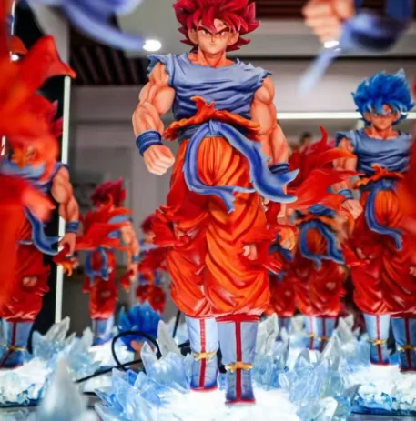 Detalle del rostro y la melena de Super Saiyan Vegeta