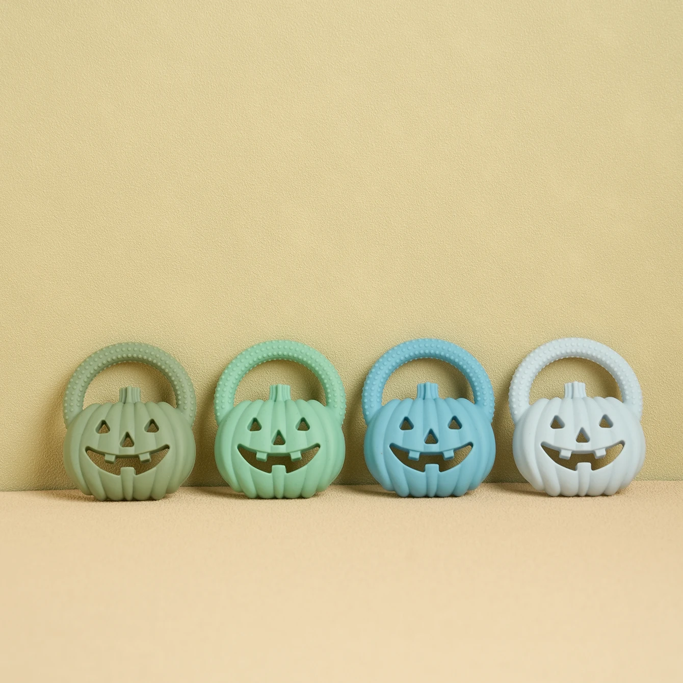 Mordedor de calabaza en silicona para la dentición infantil - imagen 3