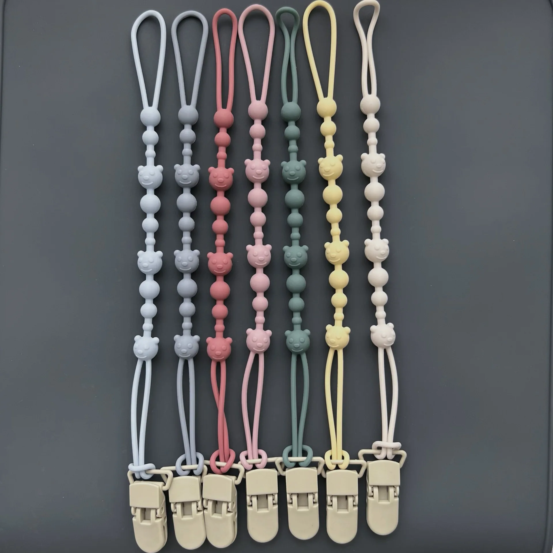 Clip anticaída de silicona en color pastel