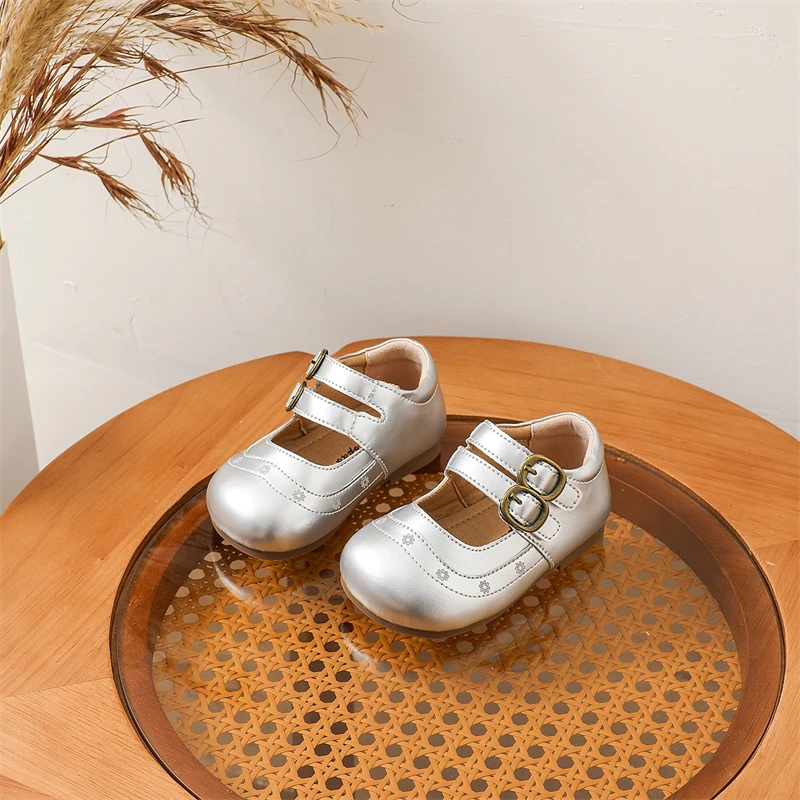 Conjunto de zapatos para juego y fiesta
