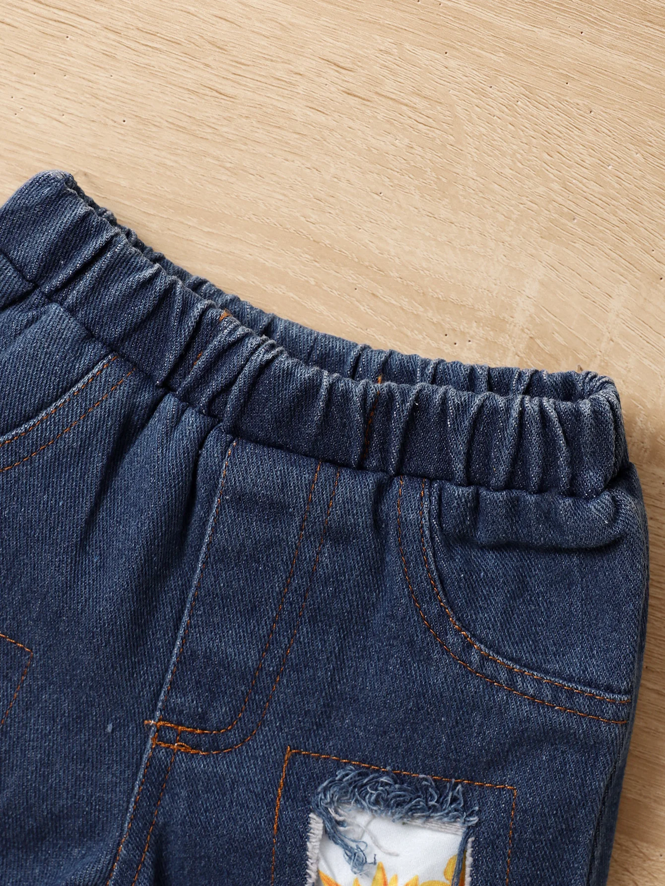 Conjunto de verano para bebé niña con volantes y girasol - imagen 2