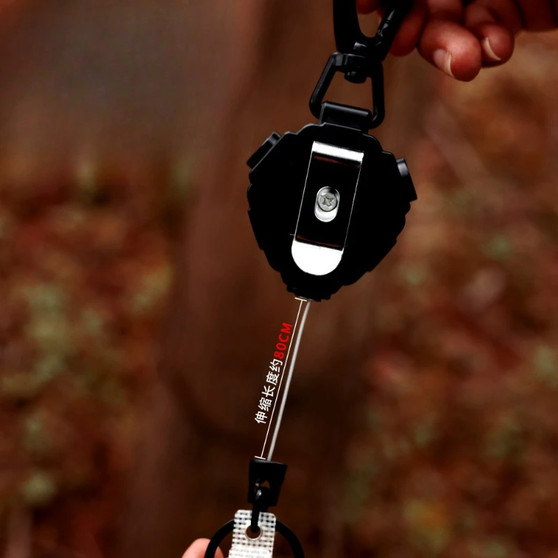 Portatarjetas con clip retráctil para identificación y transporte - imagen 3