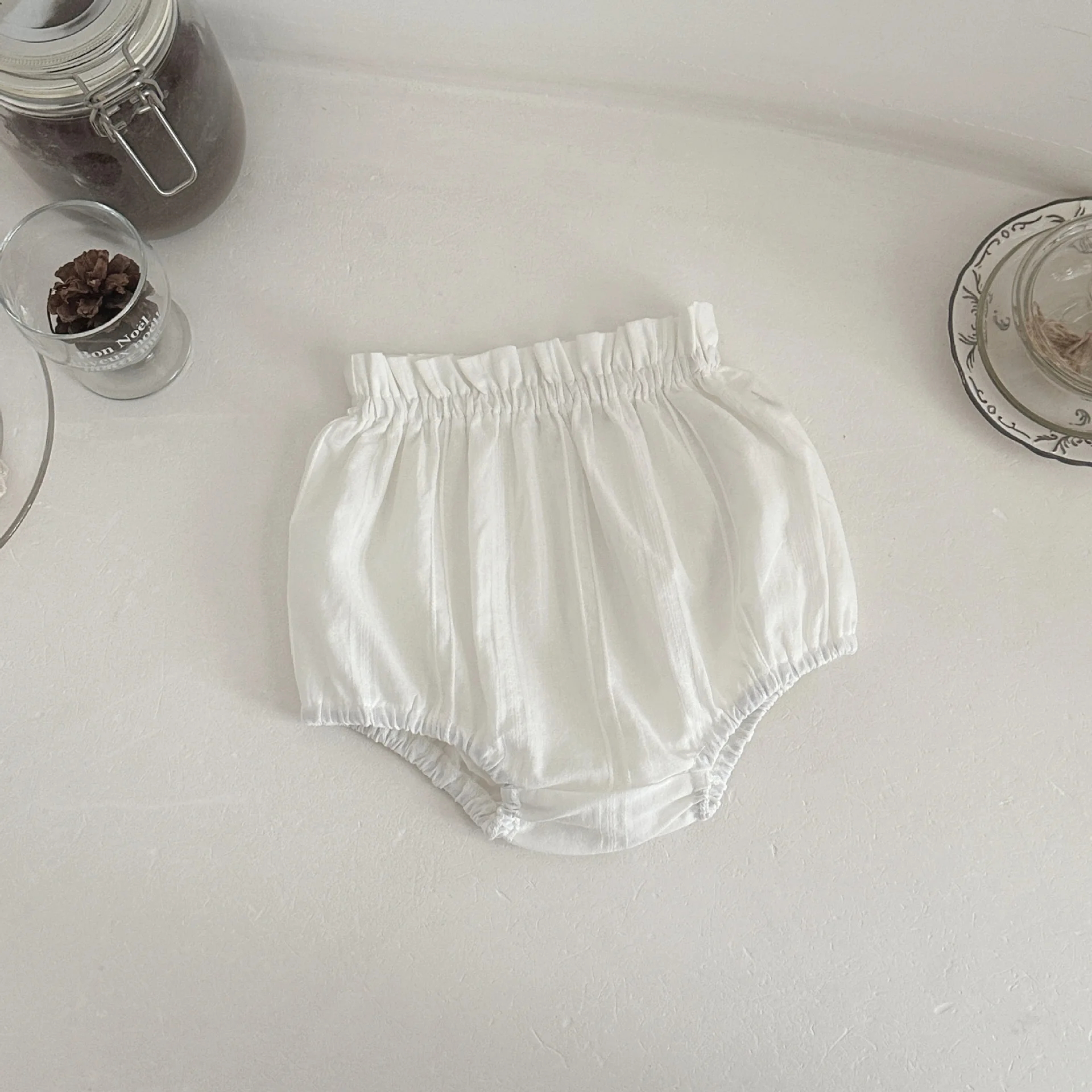 Conjunto de niña con tops bordados y blúmer - imagen 2