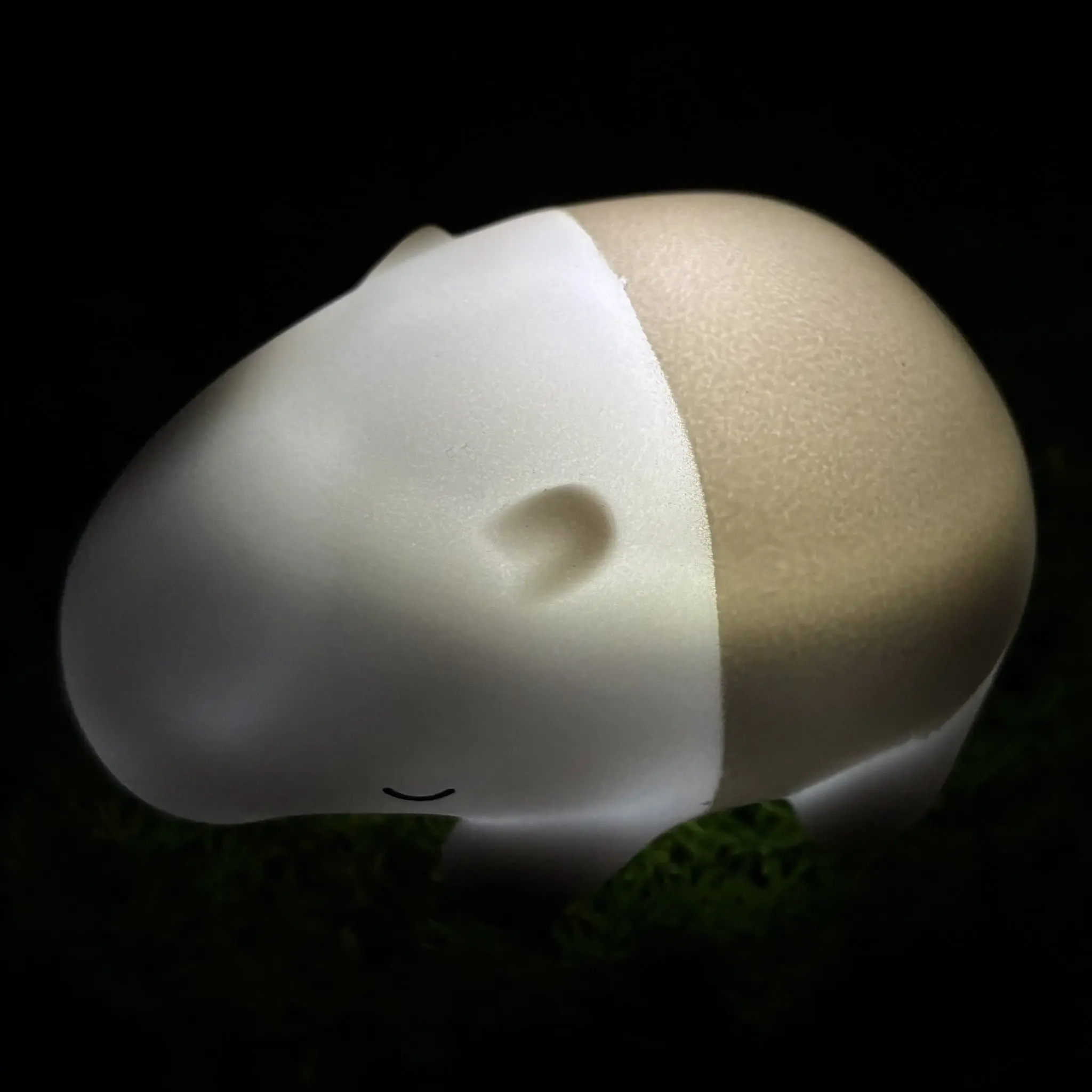 Detalle del tapir J.DREAM mostrando el LED