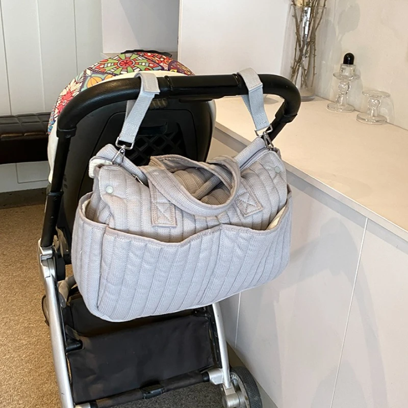 Bolsa de pañales grande para mamá, organizador bebé de viaje - imagen 2