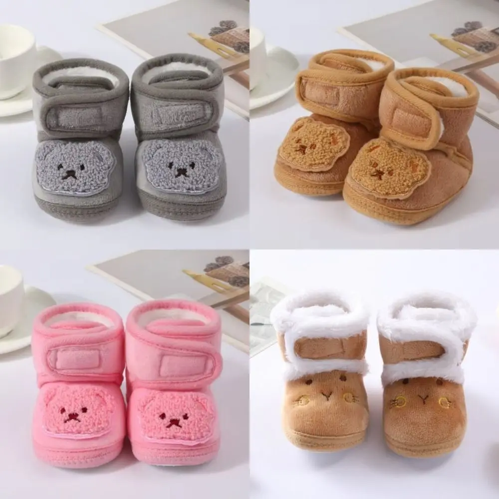 Zapatillas antideslizantes de invierno para bebé con osito animado - imagen 5