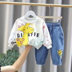 Conjunto de bebé de primavera y otoño con camiseta y pantalón