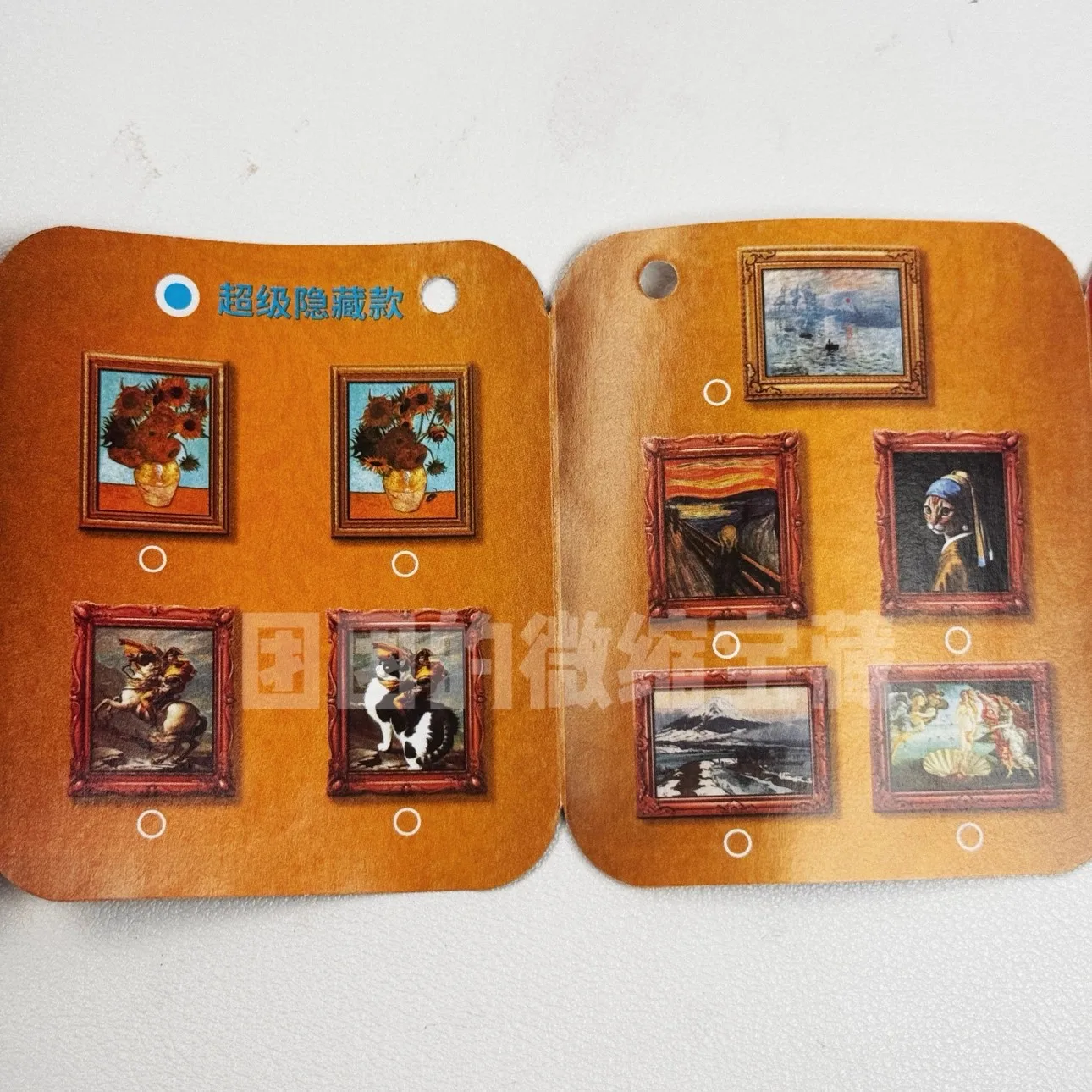 Grupo de figuras Zuru Mini Masterpiece mostrando la variedad de la colección