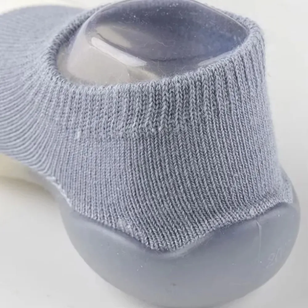 Calcetines antideslizantes de silicona para bebé, primeros pasos - imagen 3
